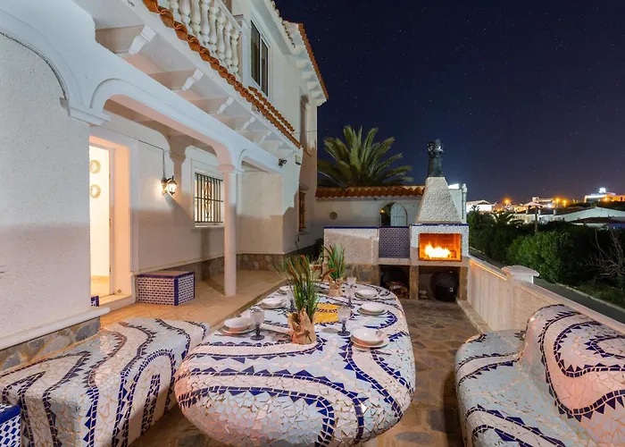 Fidalsa Prime Mediterranean Beachfront Villa *