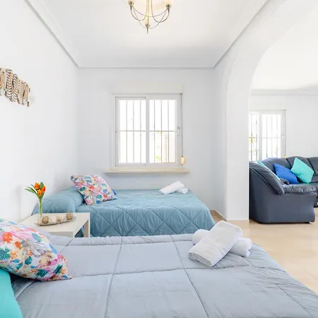 Villa Fidalsa Prime Mediterranean Beachfront Dehesa de Campoamor (Orihuela Costa)