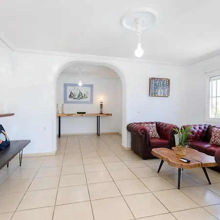 Fidalsa Prime Mediterranean Beachfront Villa *