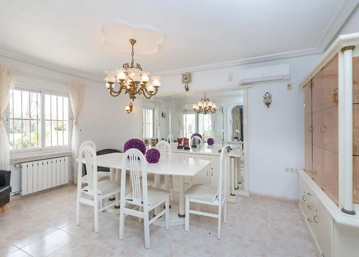 Fidalsa Prime Mediterranean Beachfront Villa *