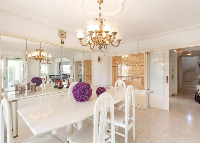 Fidalsa Prime Mediterranean Beachfront Villa Dehesa de Campoamor (Orihuela Costa)