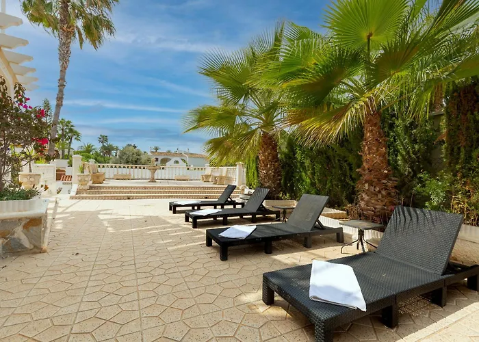 Villa Fidalsa Prime Mediterranean Beachfront Dehesa de Campoamor (Orihuela Costa)