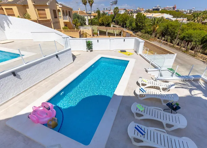Fidalsa Prime Mediterranean Beachfront Villa *