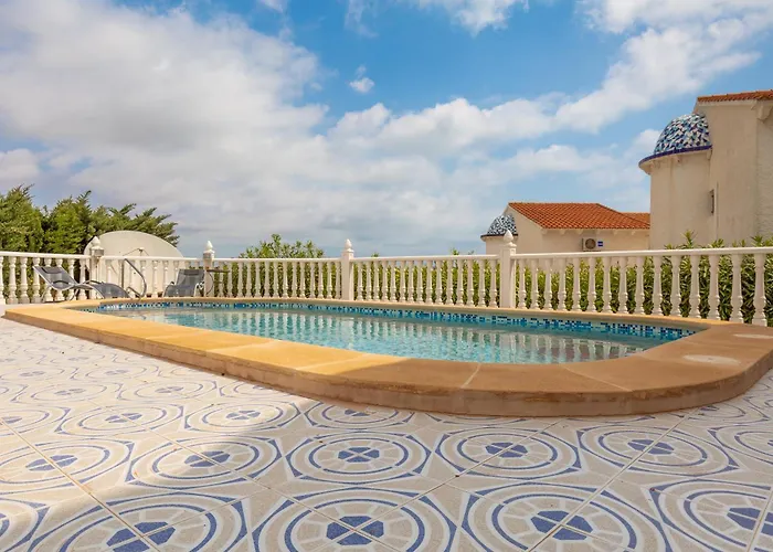 Fidalsa Prime Mediterranean Beachfront Villa Dehesa de Campoamor (Orihuela Costa)